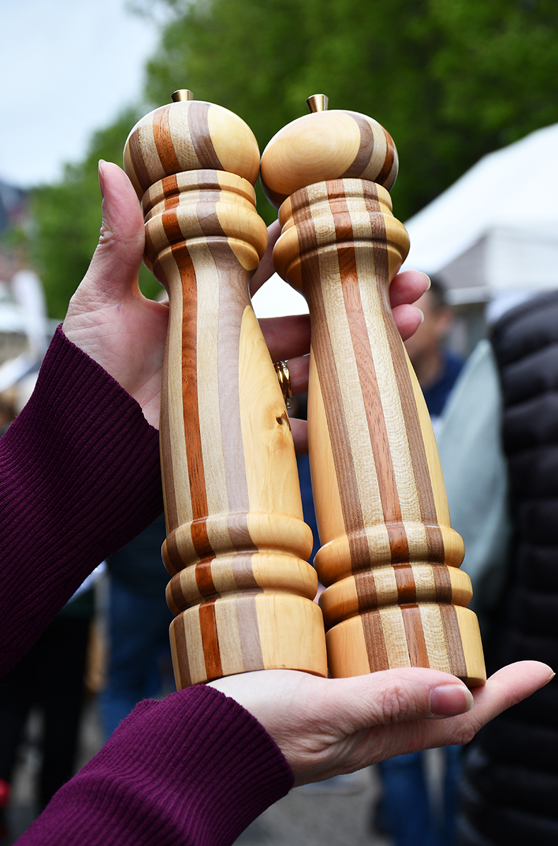 Jacko's Woodturning | Site 309 | Salt and pepper shakers