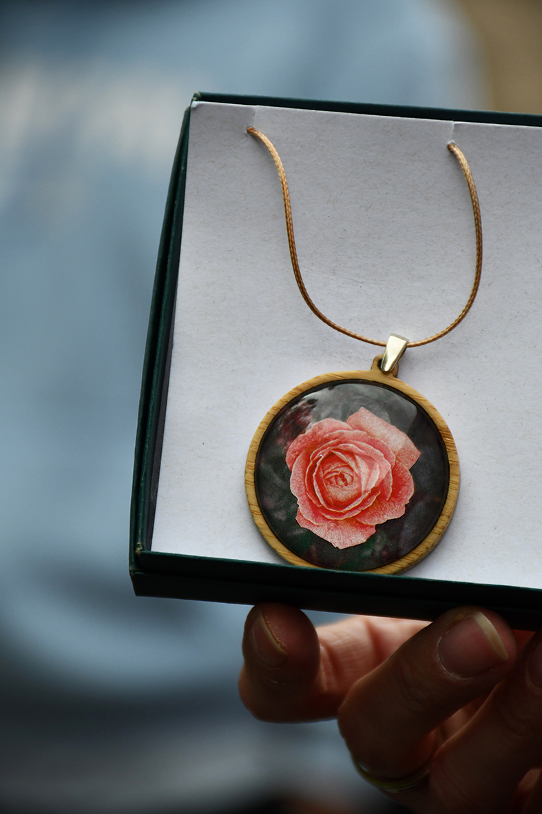 Myrtle & Me | Site 277 | Rose pendant